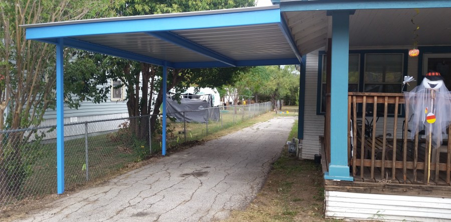 Attached Lean-to style Carport 78228